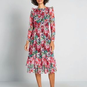 Adorable floral midi